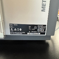 Mettler Toledo XSR105 Analytical Balance image 0